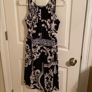 Black and white sleeveless dress XL